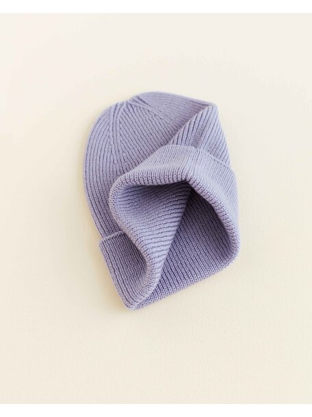 Hvid Ribbeanie newborn Fonzie - lilac