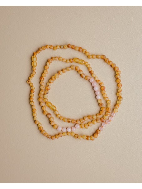 Amber Dames barnsteenketting met edelstenen 43cm - rozenkwarts/honey raw