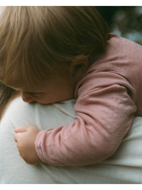 Unaduna Babyshirtje pointelle wol/zijde - cameo rose