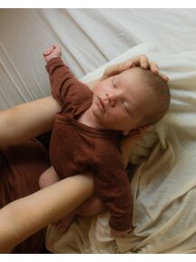 Unaduna Wikkelrompertje pointelle wol/zijde - henna dune