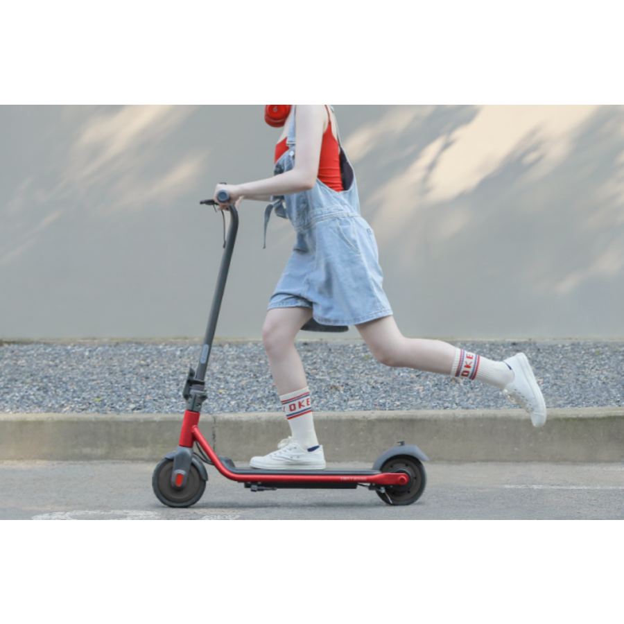 Ninebot eKickScooter ZING C15E Powered by Segway E-Step - Neon/Sfeerverlichting - Vanaf 10 Jaar - Maximum Snelheid 16km/u - Actieradius tot 20km - Zwart/Rood-6
