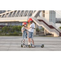 thumb-Ninebot eKickScooter ZING C10 Powered by Segway E-Step - Neon/Sfeerverlichting - Van 8-14 Jaar - Maximum Snelheid 16km/u - Actieradius tot 10km/40 min - Grijs/Geel-5