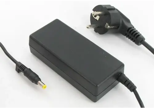 Zazitec 65W Vervangende Laptopadapter – 5,5 x 1,7 mm Pin 