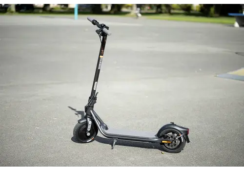 Segway Ninebot KickScooter F25E II – Elektrische Step – 25 km/u – 275 Wh – Grijs 