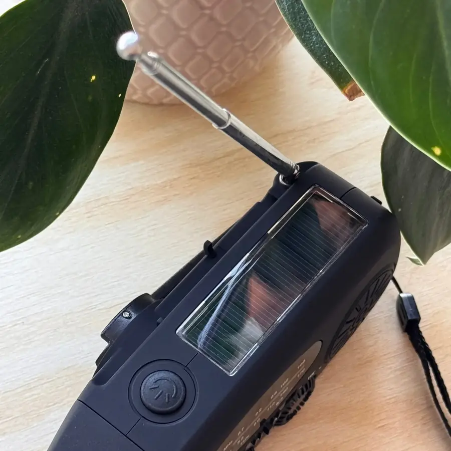 Zazitec Solar Crank Emergency Radio – AM/FM – Powerbank – Solar & Hand Crank – Zaklamp – Noodradio & Telefoonlader-5