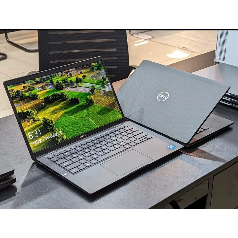 Dell Latitude 7420 – 14″ FHD | Intel Core i5-1135G7 | 8GB RAM | 256GB SSD | Carbon Black | Windows 10 Pro | QWERTY-4