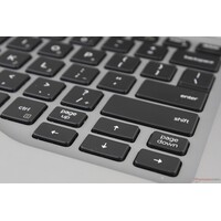 thumb-Dell Latitude 9410 Business Laptop – 14 inch Full HD, Intel Core i7-10610U, 16GB RAM, 512GB SSD, Intel UHD Graphics, US QWERTY toetsenbord, Windows 10/11 Pro-3