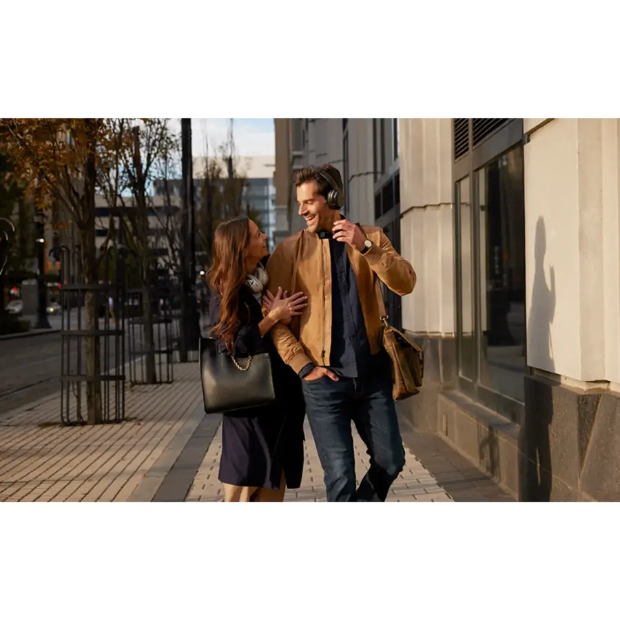 JBL Tour One M2 Zwart Draadloze Over-Ear Koptelefoon met True Adaptive Noise Cancelling, Hi-Res Audio, JBL Pro Sound, Bluetooth 5.3, Smart Ambient, Spatial Sound en Tot 50 Uur Batterijduur-7