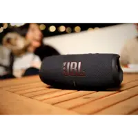 thumb-JBL Charge 5 Zwart Draagbare Bluetooth Luidspreker met JBL Original Pro Sound, 40W Vermogen, IP67 Water- en Stofbestendigheid, PartyBoost, Ingebouwde Powerbank, Bluetooth 5.1 en Tot 20 Uur Batterijduur voor Thuis, Reizen en Buitenactiviteiten-7
