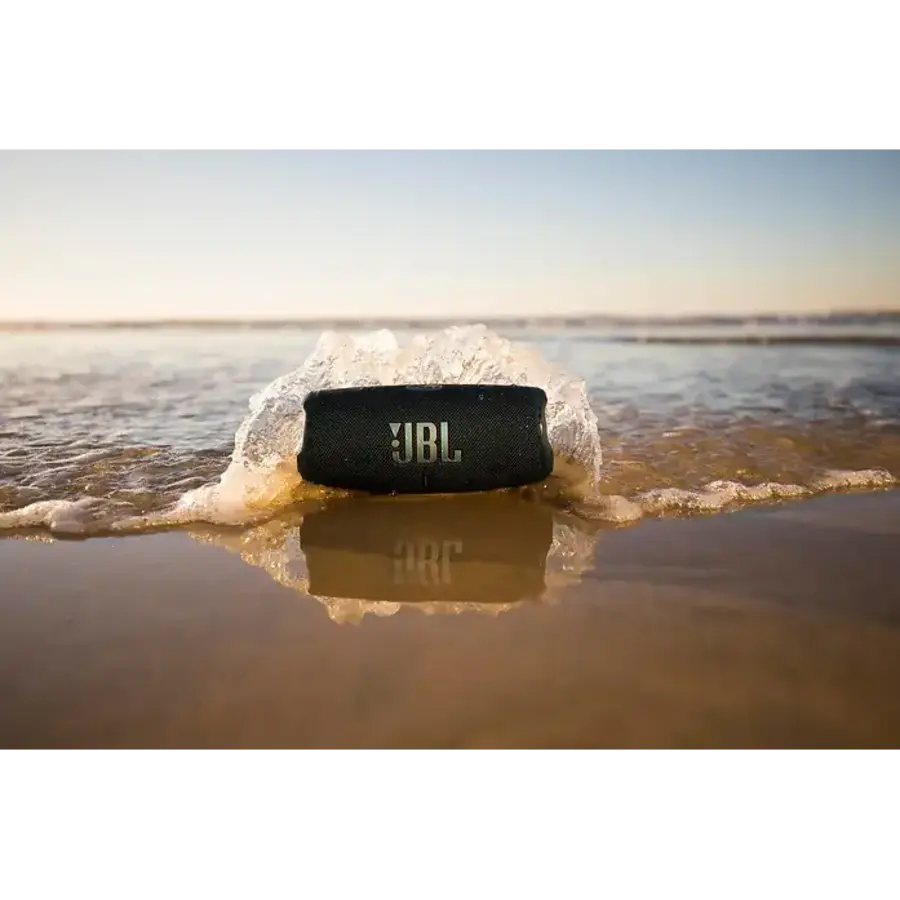 JBL Charge 5 Zwart Draagbare Bluetooth Luidspreker met JBL Original Pro Sound, 40W Vermogen, IP67 Water- en Stofbestendigheid, PartyBoost, Ingebouwde Powerbank, Bluetooth 5.1 en Tot 20 Uur Batterijduur voor Thuis, Reizen en Buitenactiviteiten-8