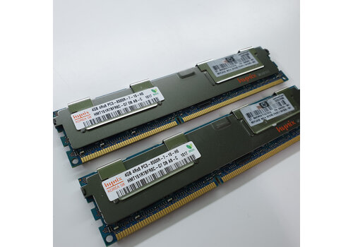 SK hynix HMT151R7BFR8C-G7 – 4GB DDR3 DIMM – 240-pin – 1600MHz – CL11 