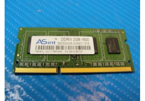 ASint SSZ302G08-GGNED – 2GB DDR3 SODIMM – 204-Pin – 1600 MHz – PC3-12800S – 1.5V 