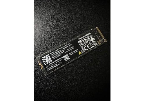 Western Digital PC SN720 SDAPNTW-512G-1101 – 512GB M.2 NVMe SSD – PCIe 3.0 x4 