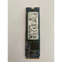 Toshiba XG5 512GB – M.2 NVMe SSD – PCIe 3.0 x4