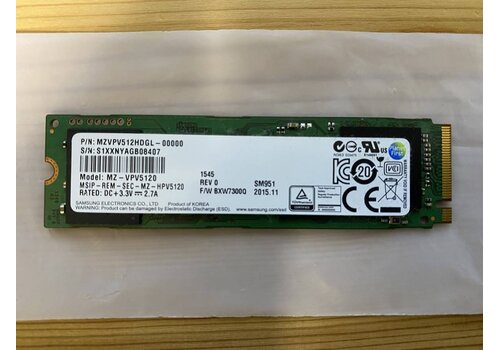 Samsung SM951 MZ-VPV5120 – 512GB M.2 NVMe SSD – PCIe 3.0 x4 