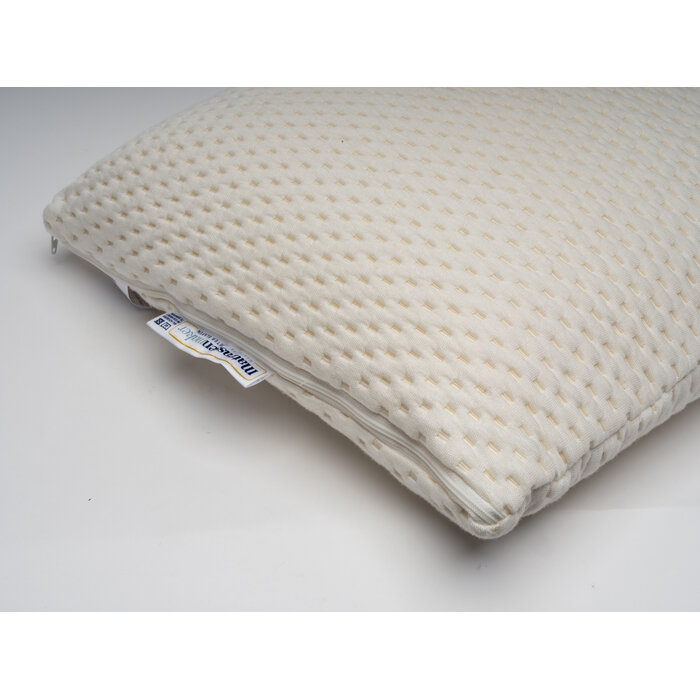 Kinderkissen Lunano aus Naturlatex mit Bambus Bezug
