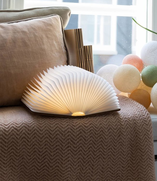 Cotton Ball Lights boek lamp bruin - Esdoorn bruin book lamp