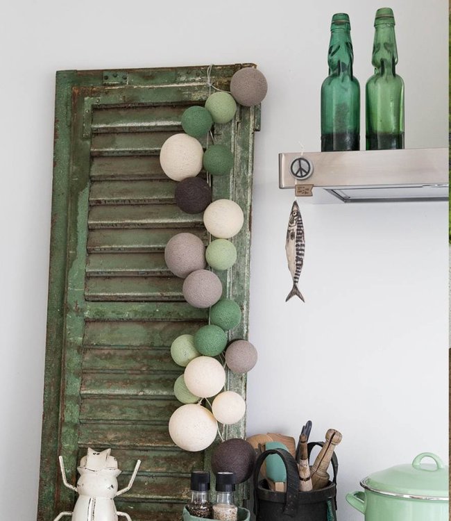 Cotton Ball Lights Premium lichtslinger groen - Urban Green