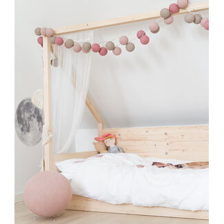 Inspiration | Kids Room | Pale Pink Standing Lamp 2
