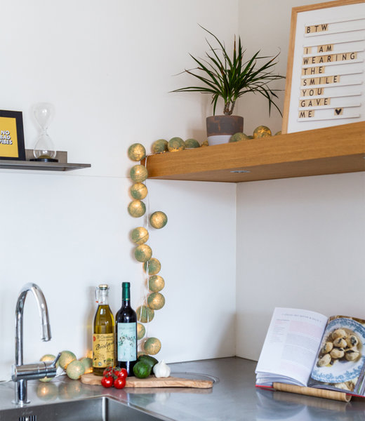 COTTON BALL LIGHTS Inspiration | Kitchen | Mix & Match String Light Sage Green