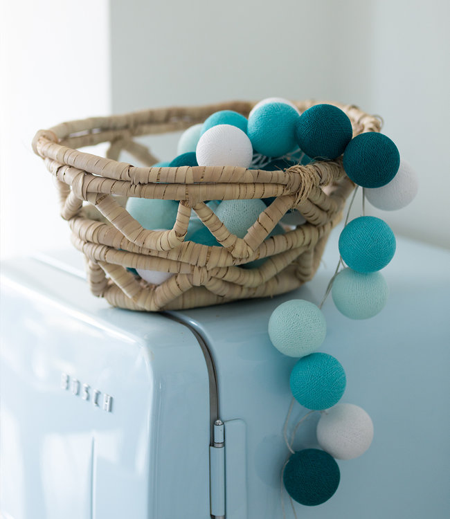 Inspiration | Küche | Regular Aqua String Light
