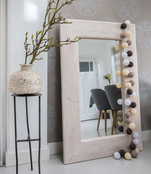 COTTON BALL LIGHTS Inspiratie | Woonkamer | Regular Taupe lichtslinger
