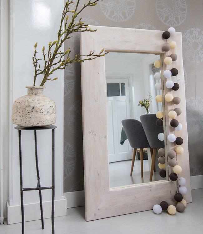 Inspiration | Wohnzimmer | Regular Taupe String Light
