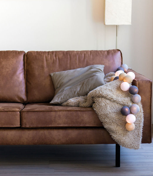 COTTON BALL LIGHTS Inspiratie | Woonkamer | Regular Sand Grey lichtslinger