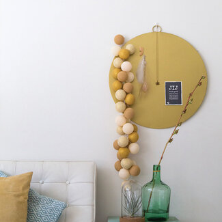 COTTON BALL LIGHTS Inspiratie | Woonkamer | Sparkling Gold Mix Lichtslinger