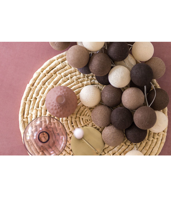 Inspiration | Wohnzimmer | Regular Brown String Light