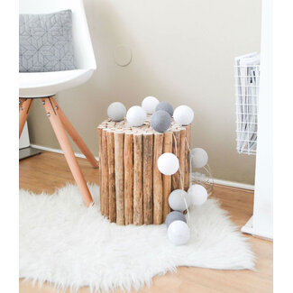 Cotton Ball Lights Inspiration | Wohnzimmer | Mix & Match White Stone Mid Grey