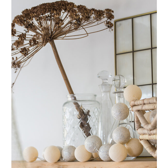 Inspiration | Party | Sparkling String Light Shell Silver 2
