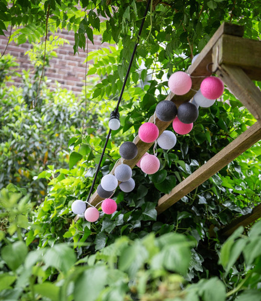 COTTON BALL LIGHTS Inspiration | Garden | Outdoor Cottonball String Light Rosa 2