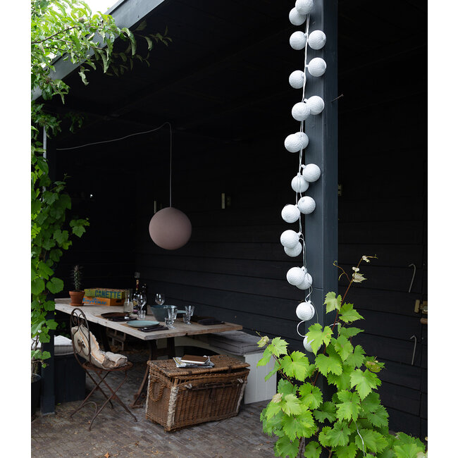 Inspiration | Garden | Outdoor Cottonball String Light Plata Hanging Lamp Pale Pink