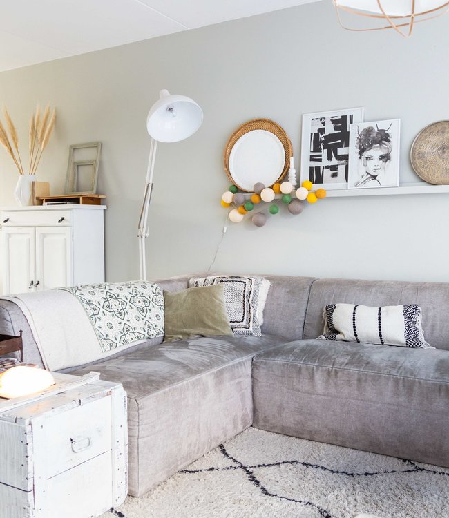Inspiration | Living Room | Regular Patio String Light - Copy - Copy - Copy