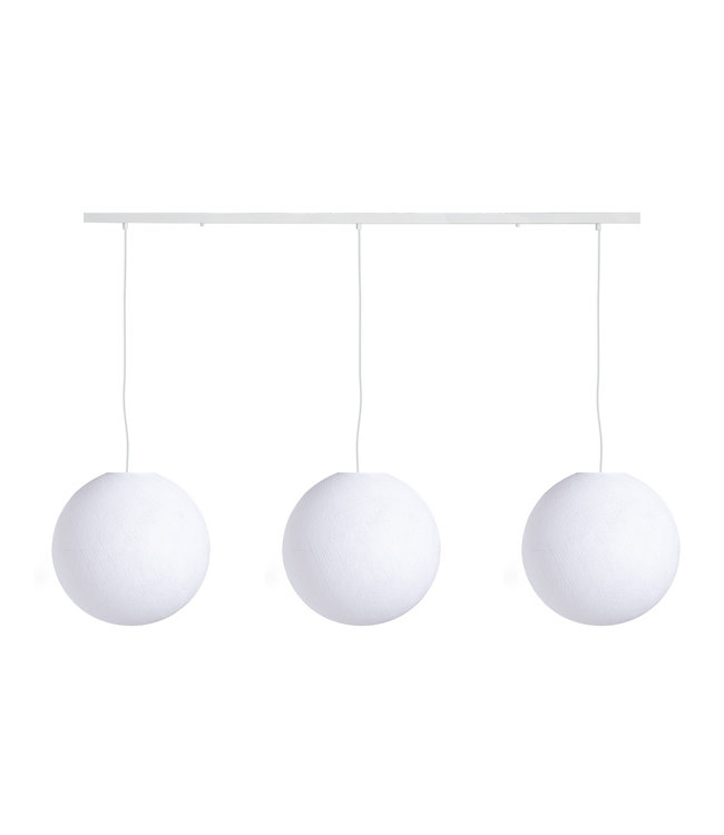 Cotton Ball Lights Dreifach Pendelleuchte (am Balken) - White
