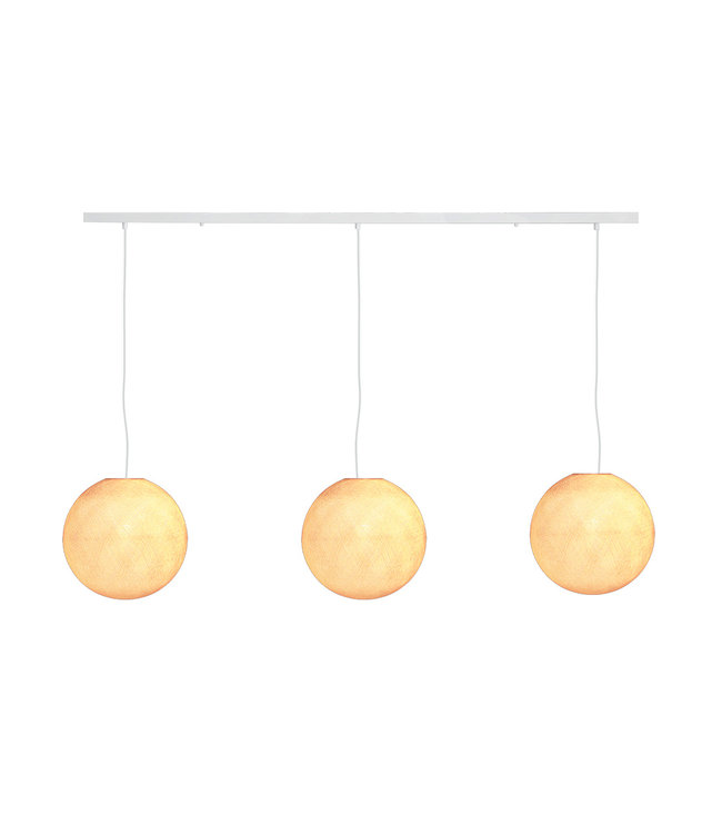 Cotton Ball Lights Dreifach Pendelleuchte (am Balken) - White