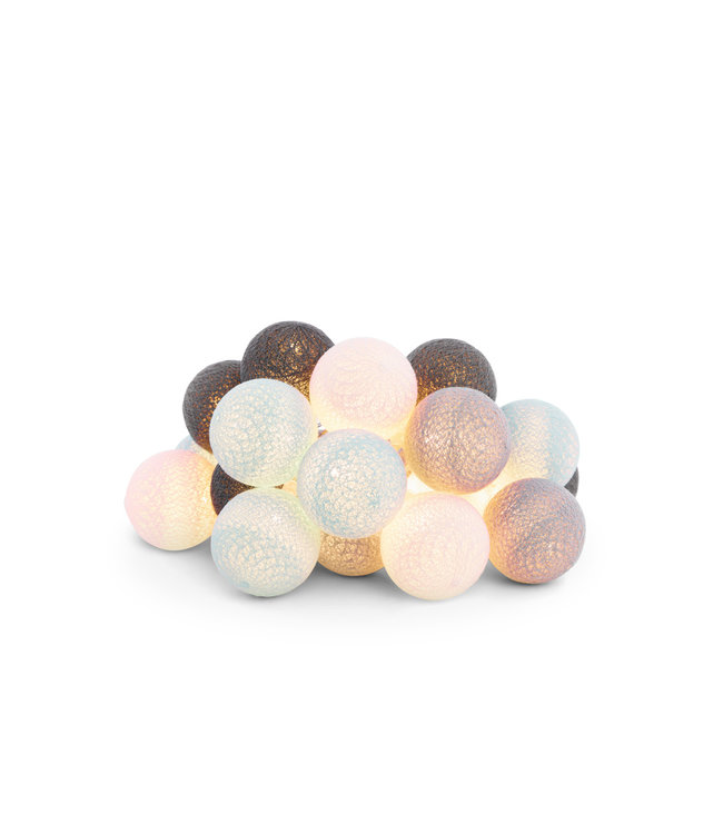 Outdoor String Light - Arroyo