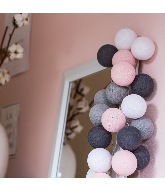 Cotton Ball Lights - Indoor lichtslinger - Pink/Grey