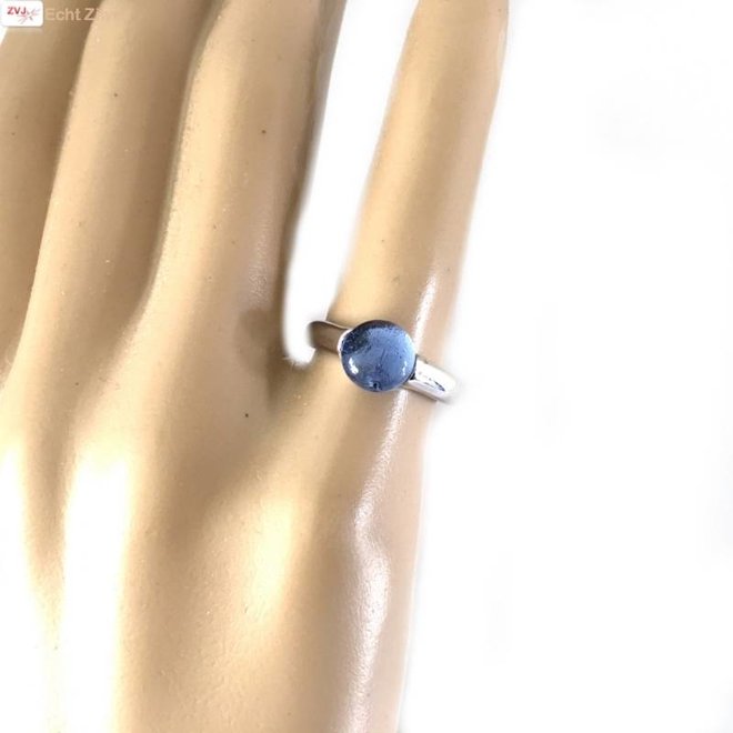 Zilveren ring blauw 8mm ronde glassteen