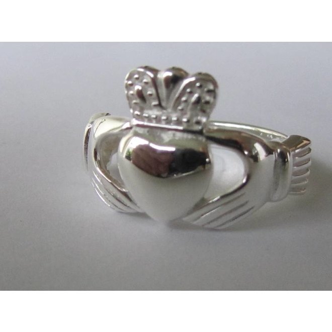 Zilveren keltische heren claddagh ring