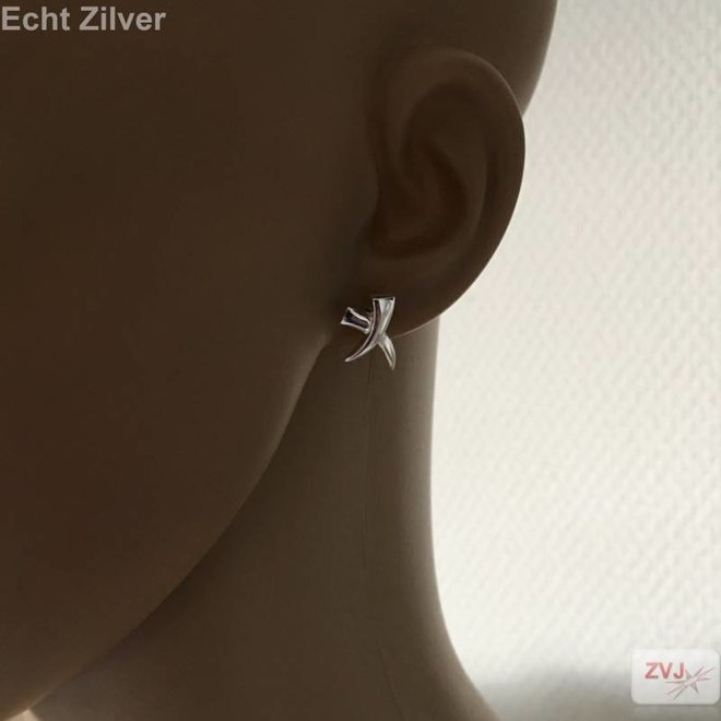 Zilveren moderne cross kruis X oorstekers