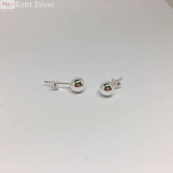 Zilveren oorknoppen 6 mm bal