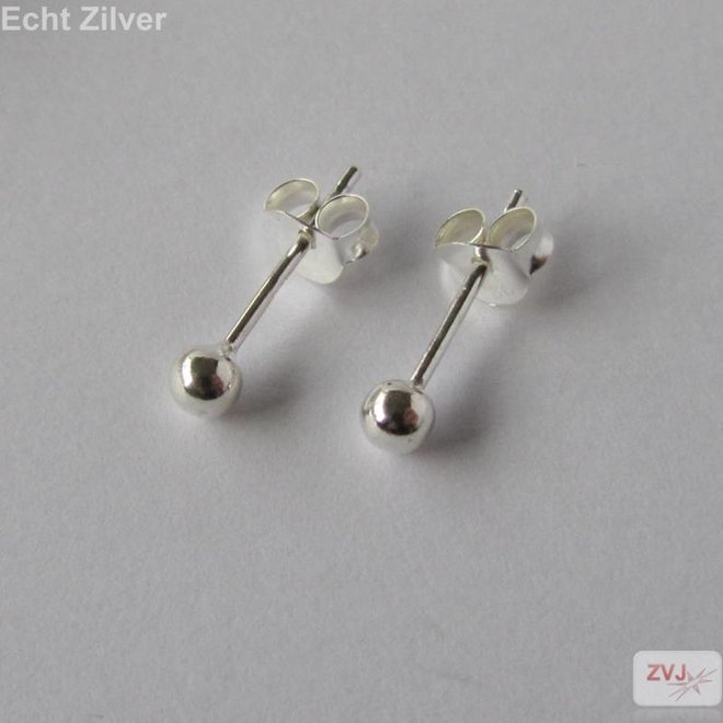 Zilveren kleine oorknopjes 3 mm balletjes
