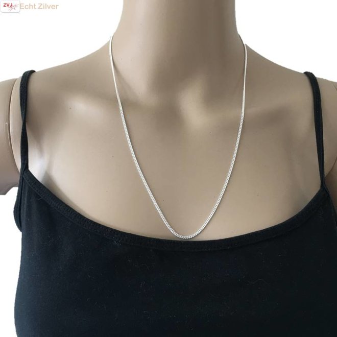 Zilveren gourmet ketting 55 cm lang 2 mm breed