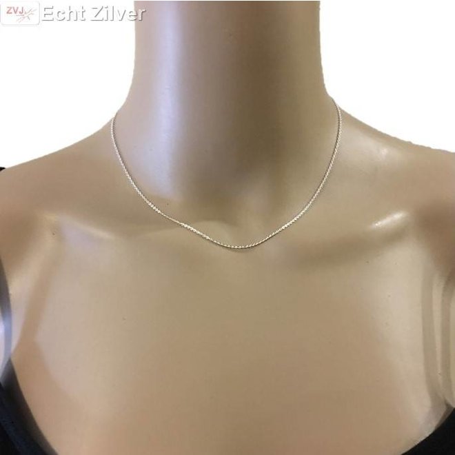 Zilveren ovale kabelketting 45 cm 0.8 mm breed