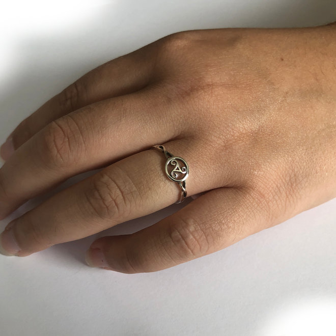 keltische tribal ring 925 zilver  ringmaat 17