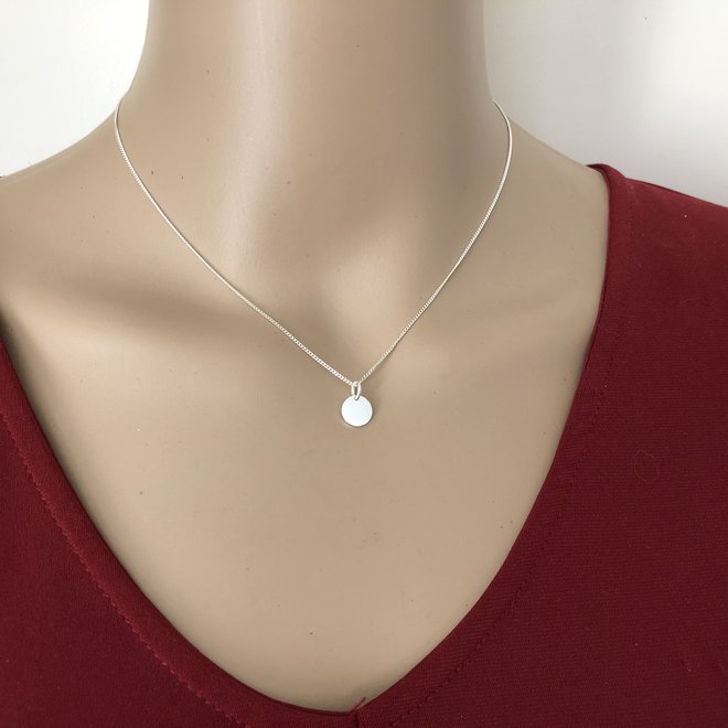 925 Zilveren rond tag hangertje aan ketting