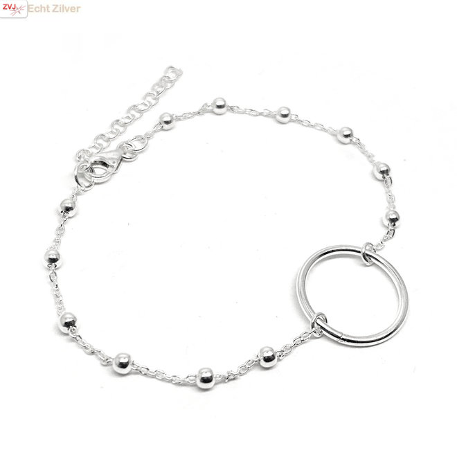 Zilveren cirkel karma bolletjes armbandje