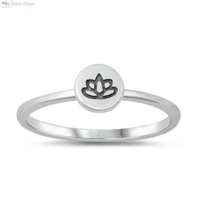 Zilveren cirkel lotus ring  ringmaat 17